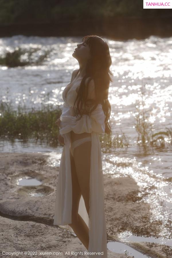 许嘉欣  [XiuRen]高清写真图 2022.06.02 No.5098 许嘉欣第29张图片